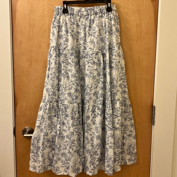Hudson North White Blue Floral Print Tiered Volume Maxi Skirt Size S - Picture 2 of 7